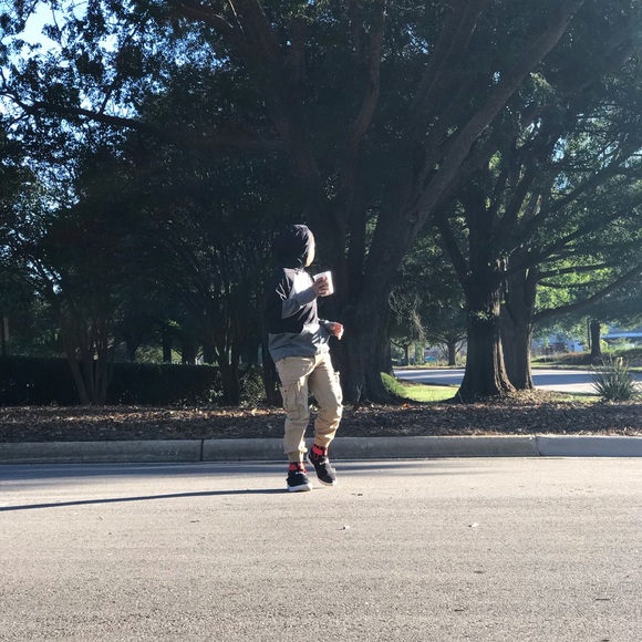 Meet your Posher, Cameron - Picture 6 of 8